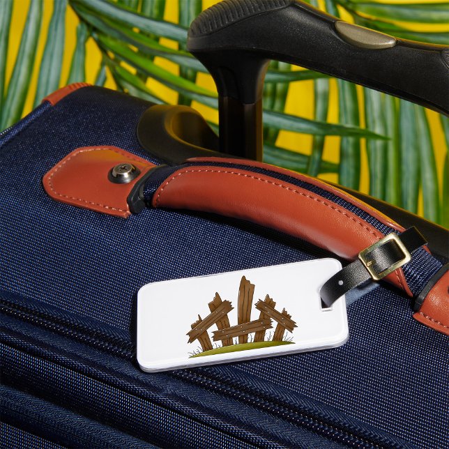 Broken Wooden Fence Rustic Farmyard Bagagebricka (Skapare uppladdad)