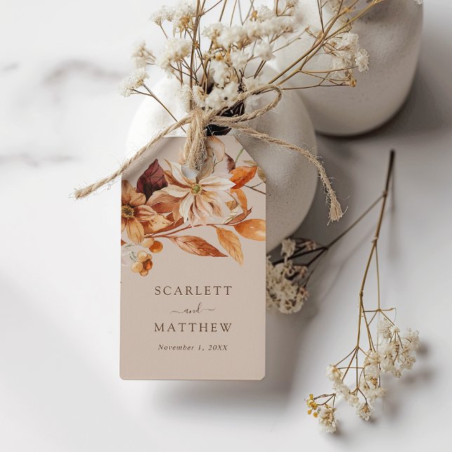 Bröllagspresenttaggar med gyllenbruna höstlöv presentetikett (Tan Watercolor Fall Leaves Wedding Favor Tags by Painted Paperie
)