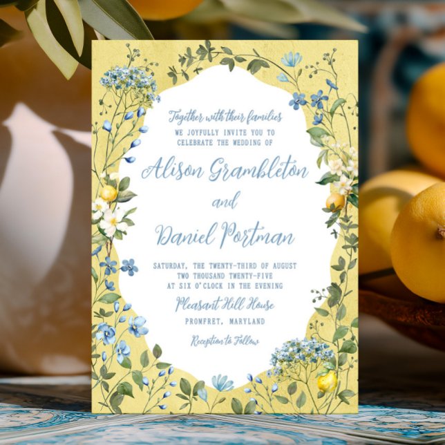 Bröllbjudan till Blommigten La Dolce Vita Lemon Inbjudningar (Celebrate your big day with this lemon and wildflower invite inspired by vibrant Italian living. )