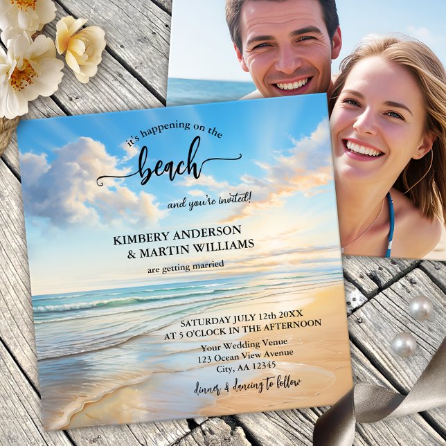Bröllbjudan till kustvattenfärgssegment inbjudningar (An elegant photo wedding invitation featuring a watercolor painting of a beach on a sunny day)