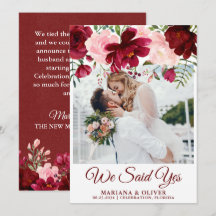 Bröllop aviserar Burgundy Rosa Blommigt