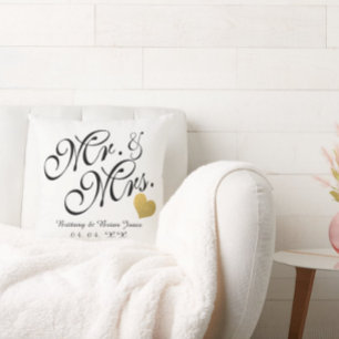 Bröllop Black Script Guld Heart Namn Mr. och Mrs. Kudde