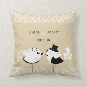 Bröllop Bride and Groom Birds Pillow Kudde