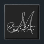 Bröllop Bride Groom Date Monogram Black Magnet<br><div class="desc">Bröllop Bride Groom Namn Monogram Black Magnet. Anpassa färg och personuppgifter. De gör underbara bröllopsfavörer.</div>