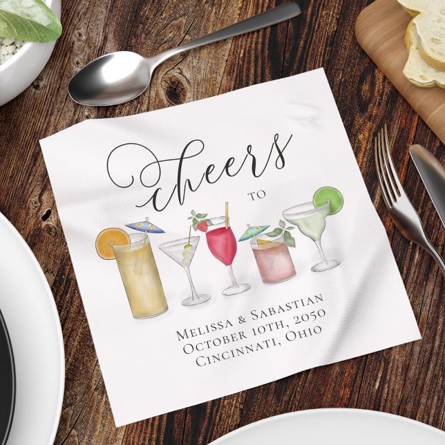Bröllop Cocktails Simple Cheers Cute Pappersservett (Cheers, cute wedding cocktail napkin with cocktails artwork. )