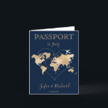 Bröllop Destinationspass Guld World Map Heart Inbjudan<br><div class="desc">Modern och Elegant World Map-inbjudan till Bröllop,  som pass. Två hjärtan och flygplan på den gyllene världskartan</div>