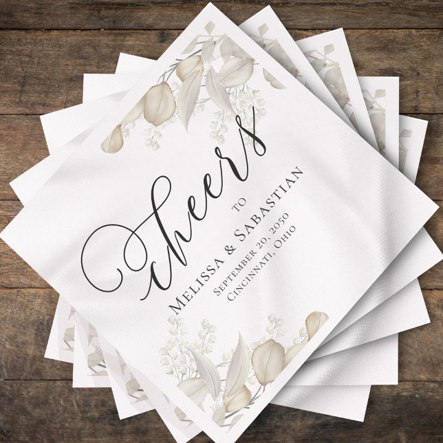 Bröllop Elegant Greenery Cheers Simple Pappersservett (Elegant wedding custom cocktail napkin with sage green greenery)