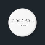 Bröllop Elegant Script Kreativ Black White Magnet<br><div class="desc">Stil är allt. Enkelt men verkligen gör en professionell vacker påstående.</div>