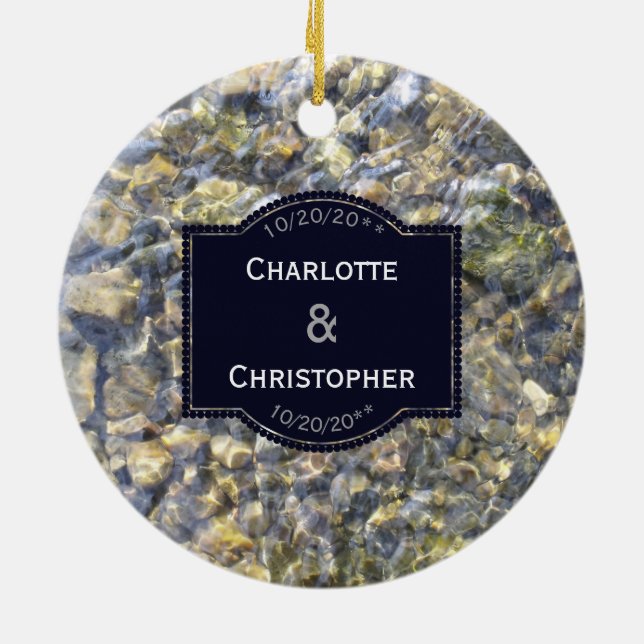 Bröllop för flodsmåsten- och vattenpersonlig julgransprydnad keramik (Baksidan)