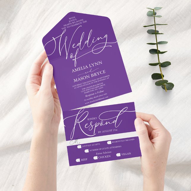 Bröllop för lila och vit kalligrafi (Purple modern elegant script calligraphy all in one wedding invitation)