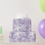 Bröllop Lila Fjärilar På Lila Bakgrund Presentpapper<br><div class="desc">Vackra lila fjärilar alla på en lila bakgrund.
Fördela dina dusch- eller bröllopsgåvor med detta vackra papper,  alla kommer att älska det.</div>