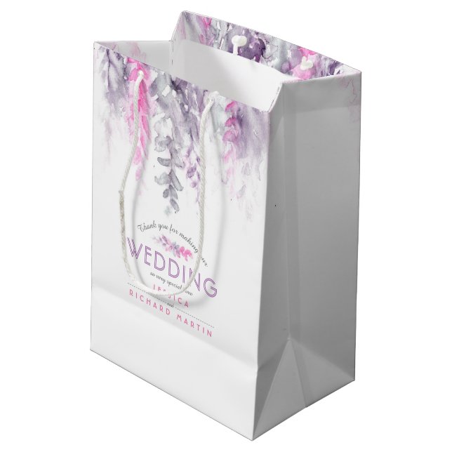 Bröllop lila rosa blommor tack vare presentsäcken (Baksidan Vinklad)