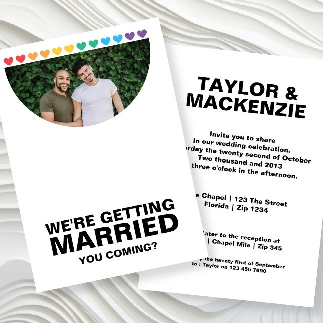Bröllop Ljud Gay Roligt Rainbow Pride   Inbjudningar (Wedding Sounds Gay Fun Rainbow Pride Invitations by Ricaso. Same sex wedding invites with hearts)