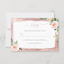 Bröllop med blushblommor och elegant utsmyckning