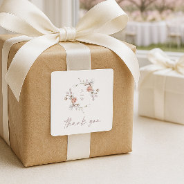 Bröllop med rosenskära blomster monogram “Tack” Fyrkantigt Klistermärke