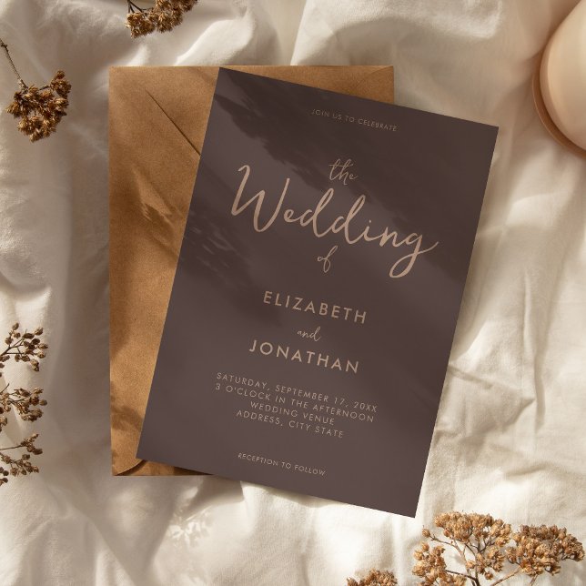 Bröllop, minsta lilla brunmoderna calligrafi inbjudningar (Minimalist Brown Modern Calligraphy Wedding Invitation)