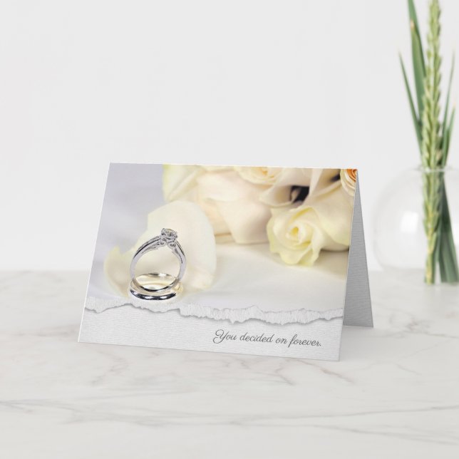 Bröllop Ringar vid Ro Petal-Grattisar Kort (Framsida)