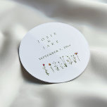 Bröllop Runt Klistermärke<br><div class="desc">Lägg till en naturlig elegans till dina bröllopsfavörer eller dekorera med de här Bröllop Wildblommor Classic Round Stickers. De här klistermärkena har en charmerande bild av vilda blommor och ger en speciell upplevelse av att du inte känner dig vid rätt tidpunkt. De är perfekter för att försegla höljen, lägga till...</div>