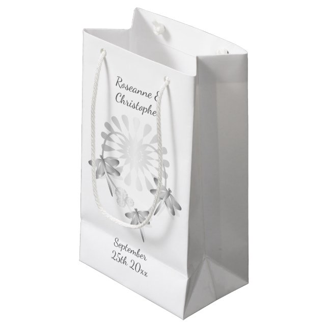 Bröllop Small Gift Bag Silver Dragonflies Heart (Framsidan Vinklad)