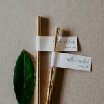 Bröllop Straw Märkre Drink Flagga Modern Calligrap Klistermärken<br><div class="desc">Enkla moderna märkre för kalligrafi av halm i bröllop: Dessa märkre av halm i bröllop är perfekter för att använda som märkre för bröllop att dricka eller för din möhippa, bachelorette-fest eller andra bröllop-evenemang. De fungerar också underbart för din möhippa Mimosa pub. Lägg bara till briden & gruppens namn och...</div>