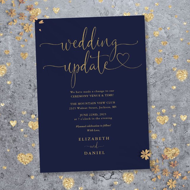 Bröllop-uppdatering av marinblått och Guld-hjärtsk Inbjudningar (Navy Blue And Gold Heart Script Wedding Update Invitation)