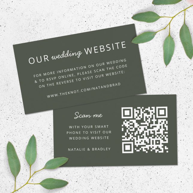 Bröllop webbplats | Oliv grönt minimalistisk QR-ko Tilläggskort (Direct guests seamlessly to your wedding website using this QR code forest green enclosure card)