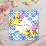 Bröllopet gynnar presenten Blå plattor citron Boug Underlägg Papper Kvadrat<br><div class="desc">Blå plattor Bougainvillea och citron Amalfi Positano Mediterranean stil personligt bröllp gynnar gåvor personlig namn pappra underlägg,  gåvor från personlig brudens sida.</div>