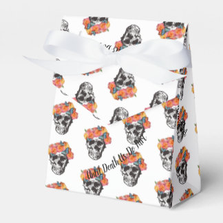 BrölloporFavour Box Skull Art tills döden oss gör  Presentaskar