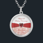 Bröllopsdagdesign för damast 40th silverpläterat halsband<br><div class="desc">En Digitalbcon avbildar designen som presenterar en röd ruby, och vitfärg och det damastast designtemat med en variation av anpassningsbar avbildar, formar, mönster, stilar och typsnitt i denna en-av-en-sort "bröllopsdagdesign för damast 40th". Med denna attraktiva och eleganta design ska du har all din dekorationer, gåvaidéer och party favors som koordinerades...</div>
