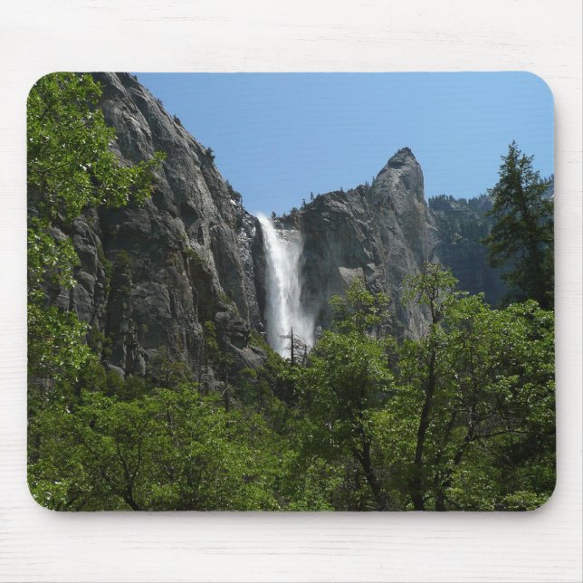 Bröllopsdunstfallen i Yosemite nationalpark Musmatta (Framsidan)