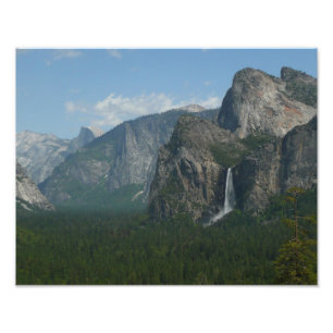 Bröllopsdunstfallen och Half Dome i Yosemite Fototryck