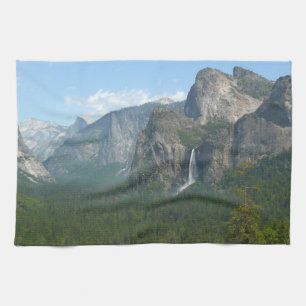 Bröllopsdunstfallen och Half Dome i Yosemite Kökshandduk