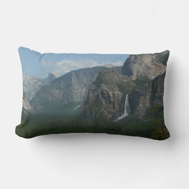 Bröllopsdunstfallen och Half Dome i Yosemite Lumbarkudde (Framsida)