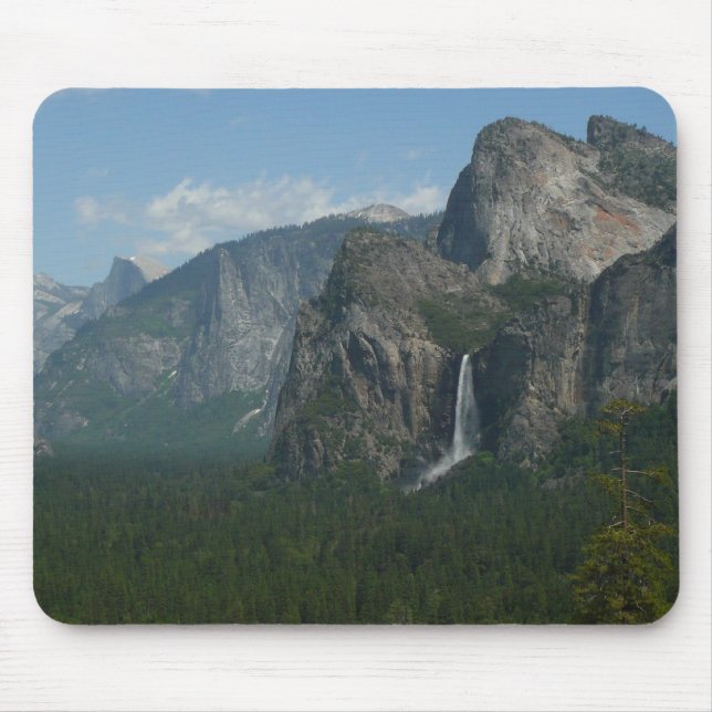 Bröllopsdunstfallen och Half Dome i Yosemite Musmatta (Framsidan)