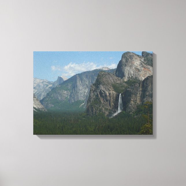 Bröllopsdunstfallet och Half Dome i Yosemite Canvastryck (Framsida)