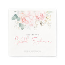 Bröllopsdusch med rosa blommor och guldgrönska