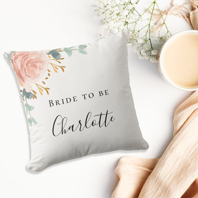 Bröllopsdusch rose gold rosablommor eukalyptus kudde (Skapare uppladdad)