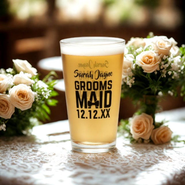 Bröllopsfest Groomsmaid Glass Tumbler Glaskopp (A personalized glass for your Groomsmaid. Just add her name and your wedding date)