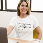 Bröllopsfixaren för uthyrning t shirt<br><div class="desc">bröllopsfixarens ordalydelse med silhuett av bröllopsdag av brud och groom</div>