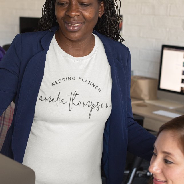 Bröllopsfixaren Namn Valfri Färg-text T Shirt (Skapare uppladdad)