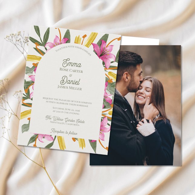 Bröllopsfotografi med rosalilja och botaniska moti inbjudan vykort (Blush Lily Arched Botanical Photo Wedding Invitation Postcard | Romantic Floral Garden Invite)
