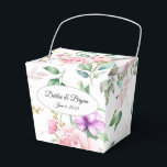 Bröllopsgåva Box-Blommig tryckt gåvboks Presentaskar<br><div class="desc">Denna bröllopsgåva box visas i en vacker flerfärgad blommig tryckt design. Visas med exempel namn och datum.
Färg Vit
Anpassa denna produkt och ändra namnen och datum till dina egna.



Stockbild
freepik.com</div>