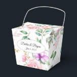 Bröllopsgåva låda-Blommig tryckt gåvasklåda Presentaskar<br><div class="desc">Denna bröllopsgåva låda visas i en vacker flerfärgad blommig tryckt design. Visas med exempel namn och datum.
Färg Vit
Anpassa denna produkt och ändra namnen och datum till dina egna.
Stockbild
freepik.com</div>