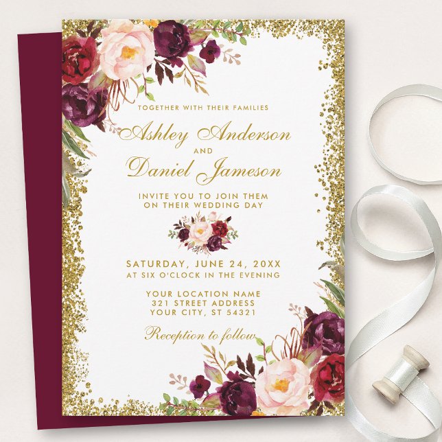 Bröllopsinbjudan för Blommigten Burgundy Guld Glit Inbjudningar (Customize to change text color, style, add text & photos to back or change color of back of card.)