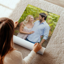 Bröllopsinbjudan med premiärfoto för film