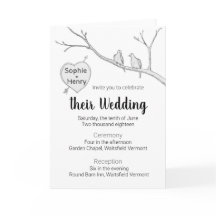 Bröllopsinbjudan med två duvor och träd hjärta