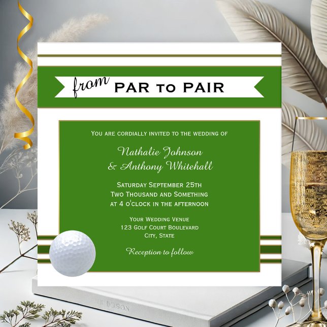 Bröllopsinbjudan till Golf Theme-Eleganten Inbjudningar (Wedding invitation with a golf theme in green and white with a ball.)