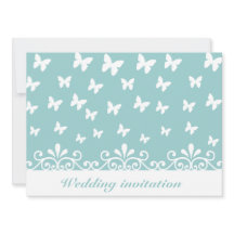 Bröllopsinbjudan till ljusblå vita fjärilar