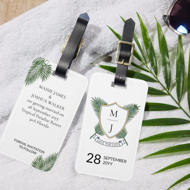 Bröllopskam Rädda Datum Palmblad Bagagebricka (Destination Wedding Save the Date Luggage Tags with monogrammed wedding crest and palm leaves.)