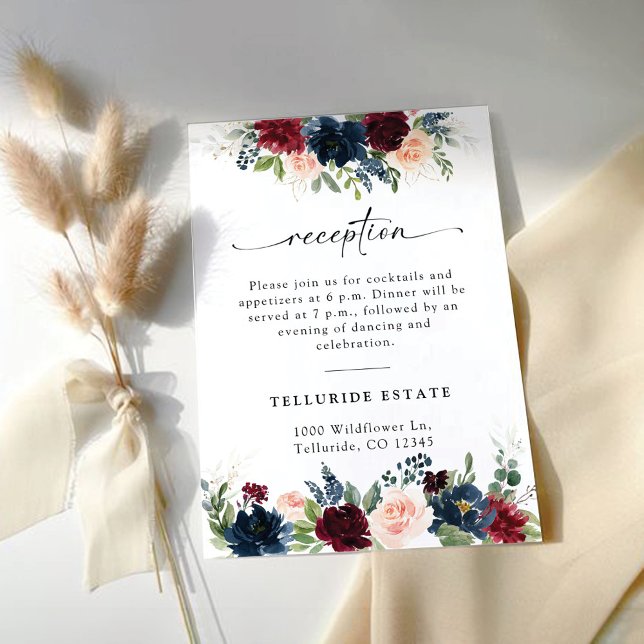 Bröllopskort för burgundi och marin Blommigt Tilläggskort (Skapare uppladdad)